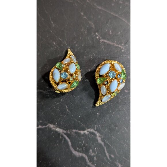 Vintage Gold-Tone Clip-On Earrings W/ White Opalescent & Green Rhinestones Tear - Picture 6 of 8